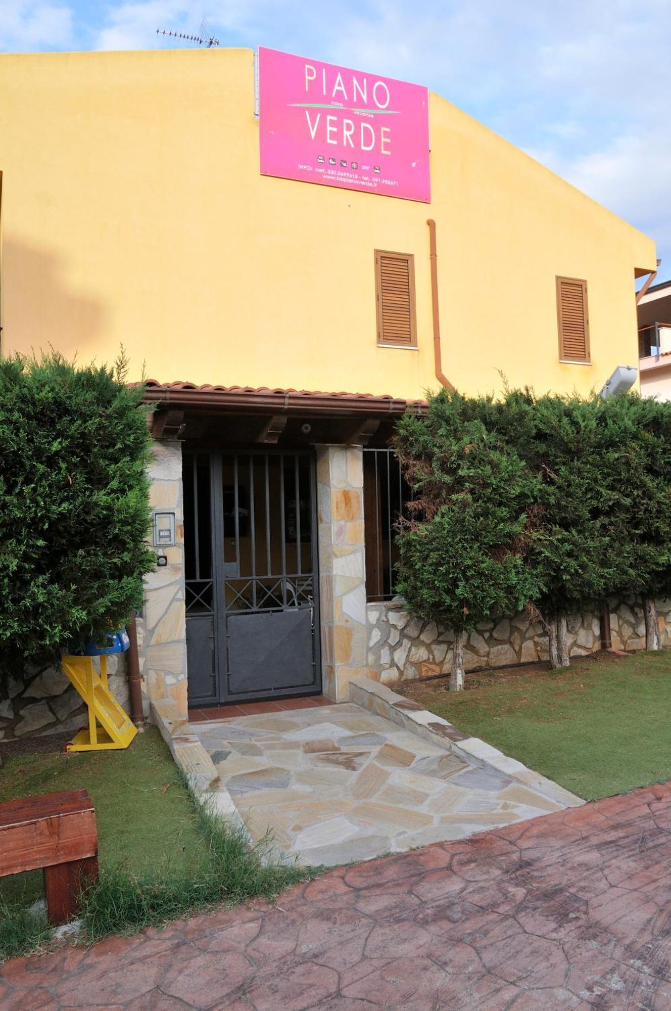 Piano Verde Casa Vacanze Bed and Breakfast Casteldaccia Eksteriør billede